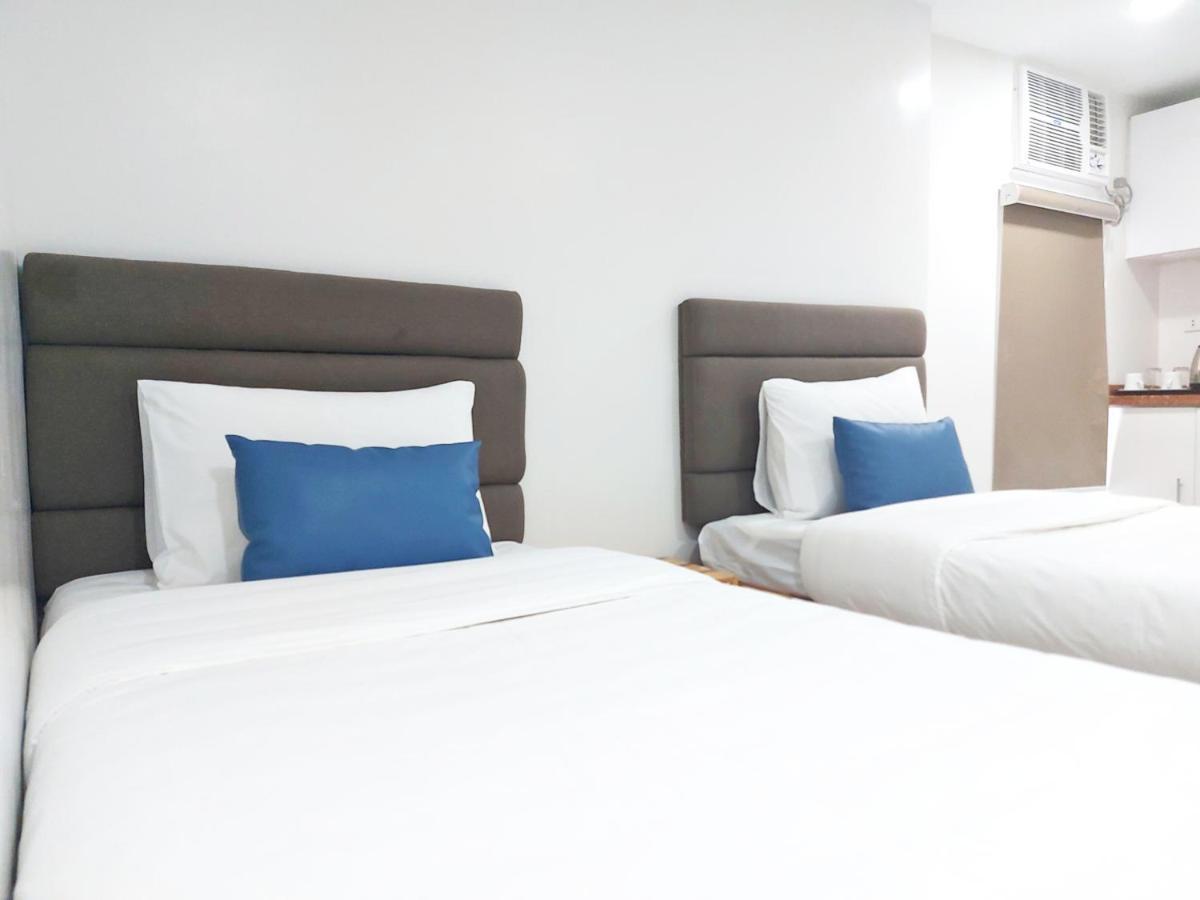מנילה Airobedz Makati - A Value Hotel מראה חיצוני תמונה