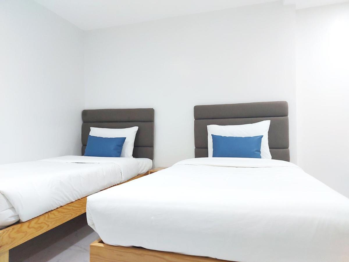 מנילה Airobedz Makati - A Value Hotel מראה חיצוני תמונה